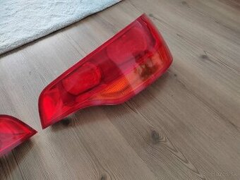 Audi Q7 zadné svetlá
