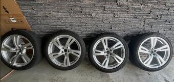 Audi zimne pneu original disky r20