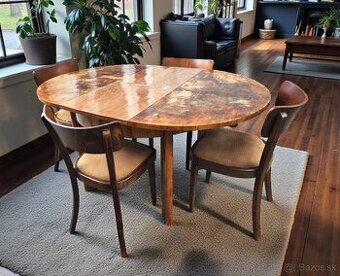 Set rozkladacieho stola so stoličkami Thonet - 1