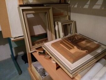 Predam ramy na obrazy.