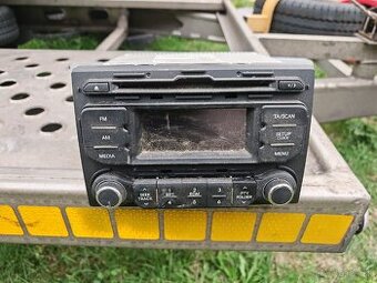 Autorádio na Kiu Rio