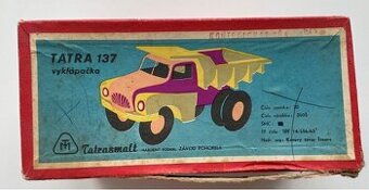 Tatra 137 vyklápačka + škatuľa