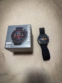 Garmin Fénix 8, 51mm AMOLED SAPPHIRE