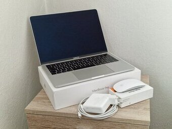 Apple MacBook Pro 13" SK 2019 TouchBar + Magic Mouse