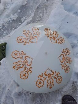 Tanier z retro lustra