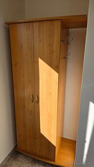 Nábytok do predsiene