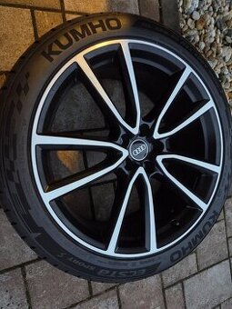 Predam disky originál Audi a úplne nové pneumatiky.