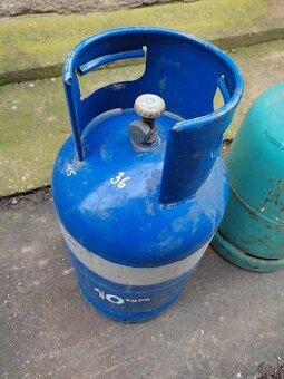 Propán butan fľaše.