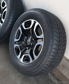 Sada kolies TOYOTA HILUX s pneu 265 60 r18