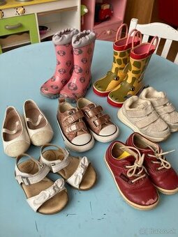 Dievčenské topánky č. 21