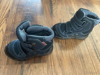 Predám chlapčenské zimné topánky zn. Adidas Terrex