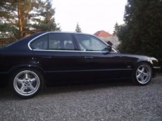 Rozpredám BMW E34 524 TD