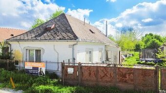 ALL INCLUSIVE | NA PREDAJ STARŠÍ 3-IZB. RD. NA 788 M2 POZEMK