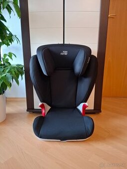 Autosedačka Britax Römer Adventure 15-36kg