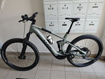 Cube stereo hybrid 140 HPC Pro 750