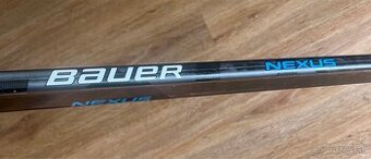 Hokejka Bauer Nexus P28 flex65