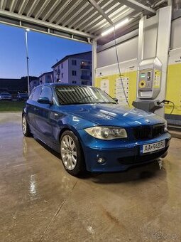 BMW 118D. E87