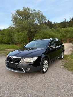 SKODA SUPERB 2 4X4 COMBI OUTDOOR 153.000KM