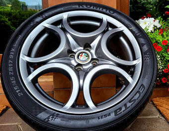 alu R17 4x100, orig. Alfa Romeo MITO, pneu 215/45