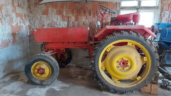 Traktor RS