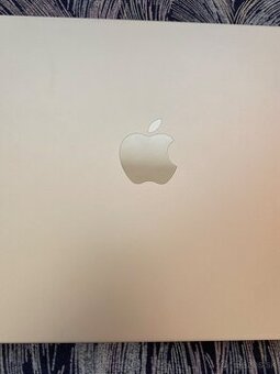 Predám Mac Book AIR 13" Apple M2 2022