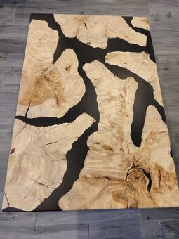 Epoxidovy stolik