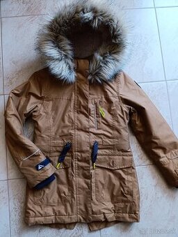 Zimna vetrovka dievca velkost 134