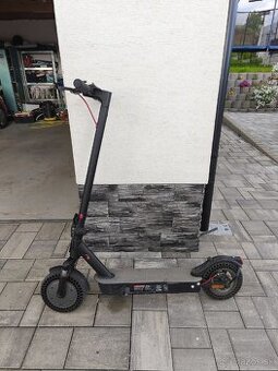 Predám kolobežku Sencor S70 v zaruke