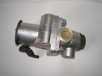 Vzduchový jednookruhový brzdič