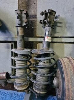 Predné tlmiče Fiat Doblo 2017