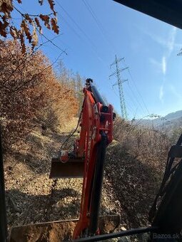 Výkopové práce a úprava terénu