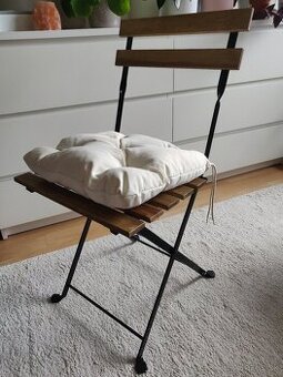 Ikea skladacia stolička s vankúšom na sedenie
