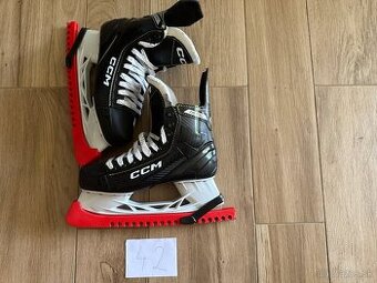 Hokejove korcule CCM AS550