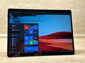 Microsoft Surface Pro X 8 GB / 256 GB, poškodený displej