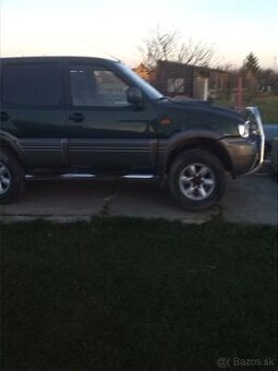 Rozpredám Nissan Terrano 2,7 a3,0