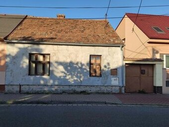VÝRAZNÁ ZĽAVA - 3-izbový rodinný dom na Tulipáne v Trnav