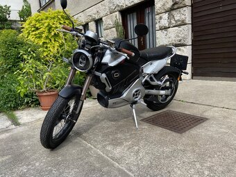 Super Soco TC Max