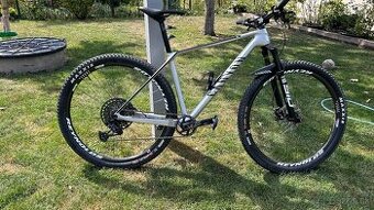 Canyon Exceed 7