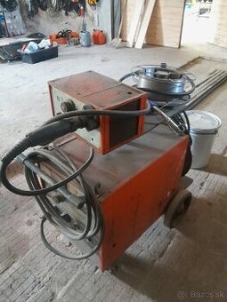 Zvaračka co2 formig 200