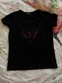 Guess tricko velkost dobra na s/m