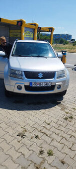 Grand Vitara 2l benzín 2006 4x4