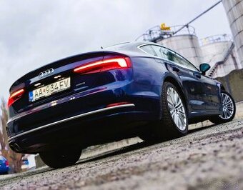 AUDI A5 SPORTBACK -3.0 TDI-QUATTRO-TIPTRONIC-NAVARRA BLUE