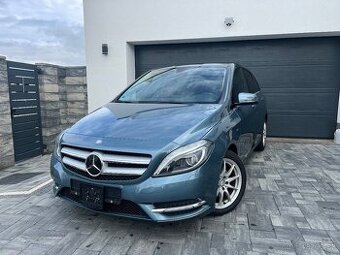 Mercedes B180 90kw Automat Benzin