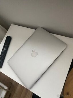 Predám MacBook 13 Pro 2015
