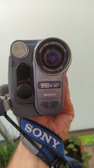 Sony Handycam Hi8 CCD -TRV228e