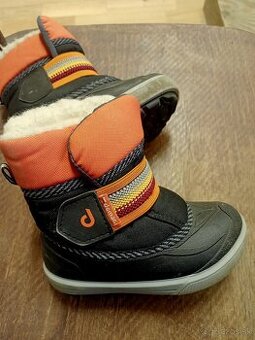 vsetko za 15 eur cislo 25 snehule...,nike,.. 5kusov.