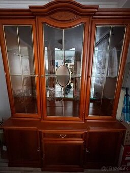 Komoda/vitrína