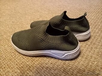 Detská plátená obuv č. 34