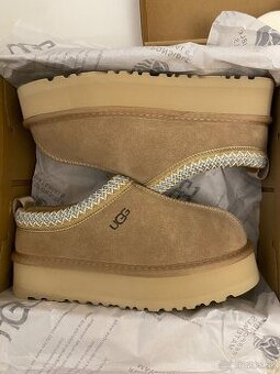 Ugg Tazz Slippers