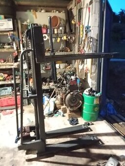 Vysokozdvižný vozík ručný